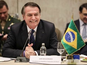 Bolsonaro pede reunião com corregedor do TJ-RJ