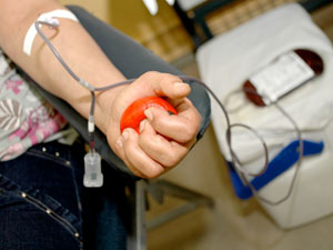 Estado deve reparar ato discriminatório contra doadora de sangue
