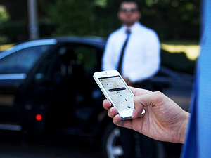 TRT-RS nega vínculo de emprego entre motorista e Uber