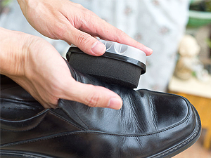 Marca de calçados afasta responsabilidade por dívida de microempresa