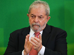 PF entrega mensagens hackeadas à defesa de Lula